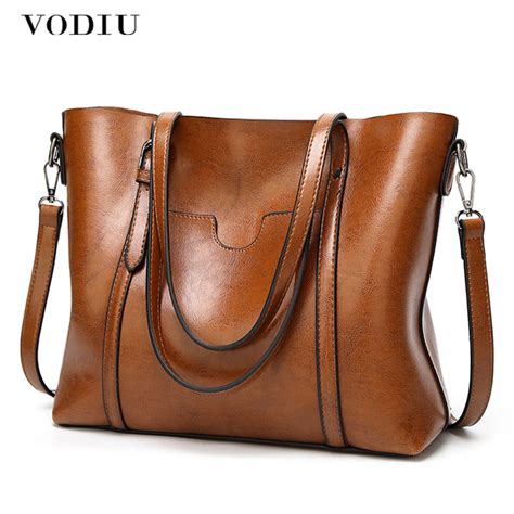handbags outlets